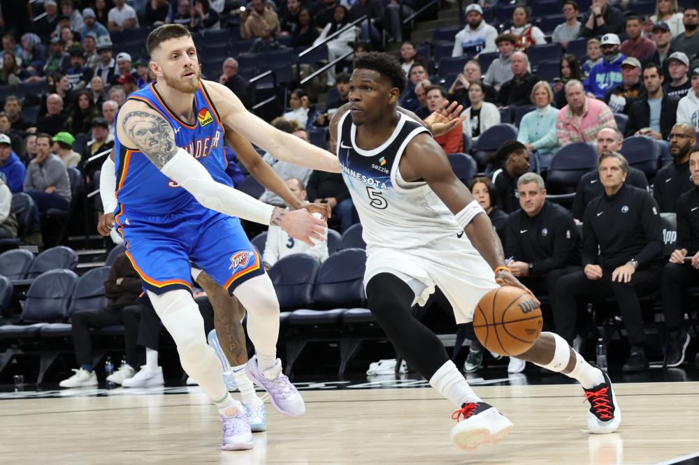 在本赛季首 在本赛季首