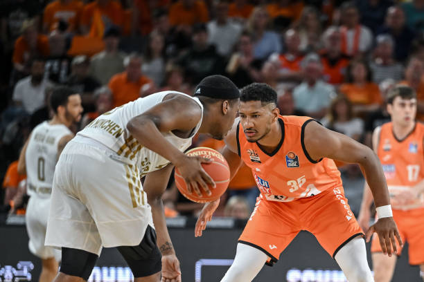 反击中的转 反击中的转